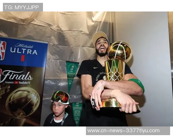 字母哥分享人生哲学:关注支持你的人而非少数批评者 字母哥分享人生哲学:关注支持你的人而非少数批评者