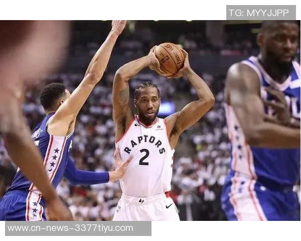 效率一般！莱昂纳德半场11投得到11分另有2板1助1断