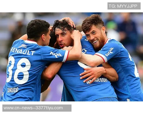 马克西场均出战406分钟领跑全联盟场均得分334分紧随其后 马克西场均出战406分钟领跑全联盟场均得分334分紧随其后